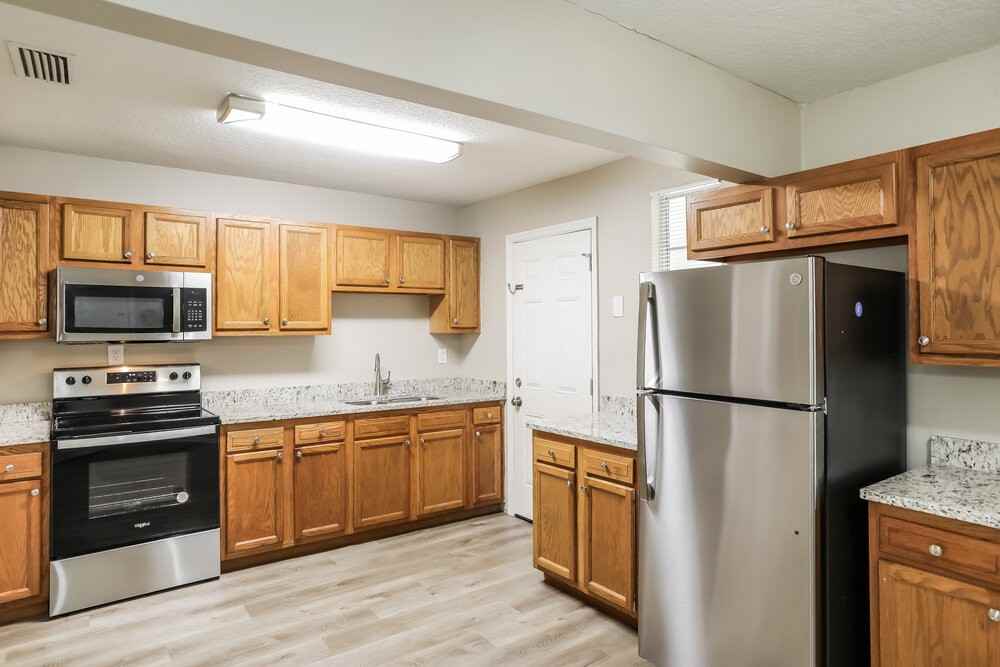 6227 Pine Summit Dr - Photo 7 of 16
