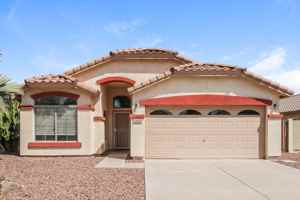 featured image of 3834 E Longhorn Dr