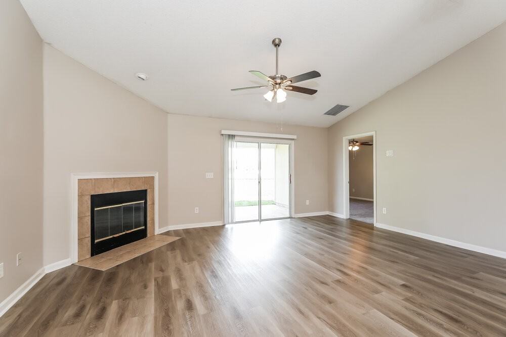 7057 Rapid River Dr W - Photo 4 of 16