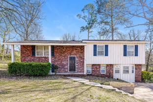 629 16th Terrace Cir Nw - Photo 1 of 1