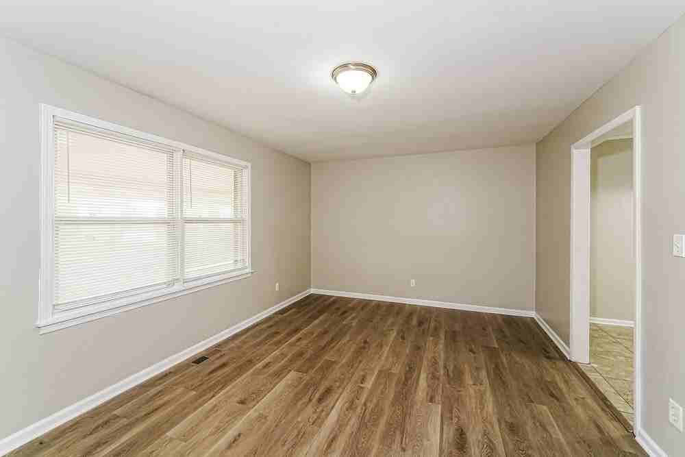 629 16th Terrace Cir Nw - Photo 6 of 17