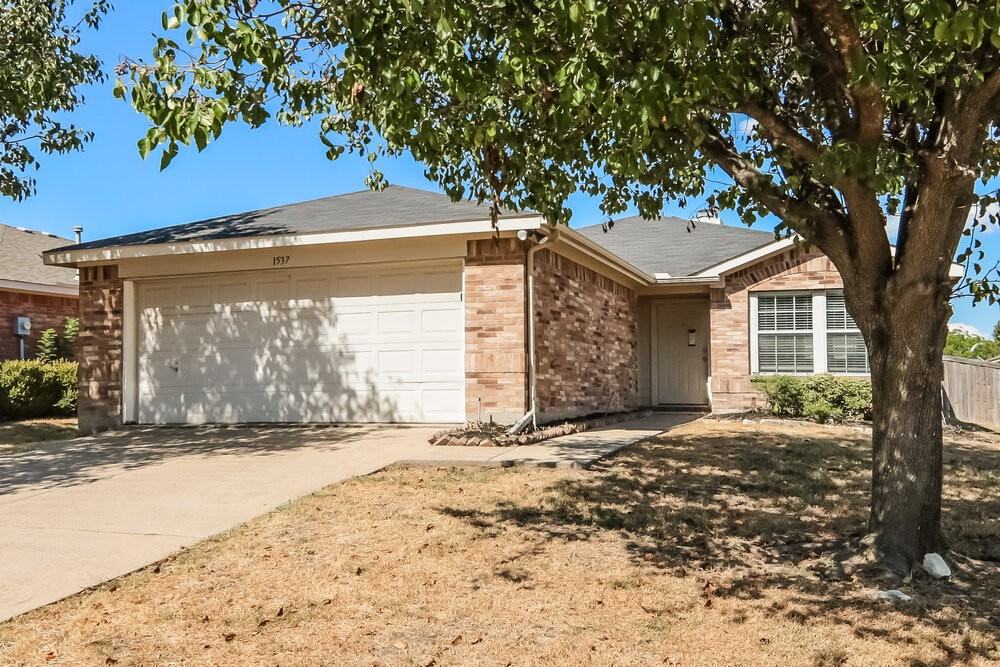 1537 Warrington Way - Photo 3 of 16