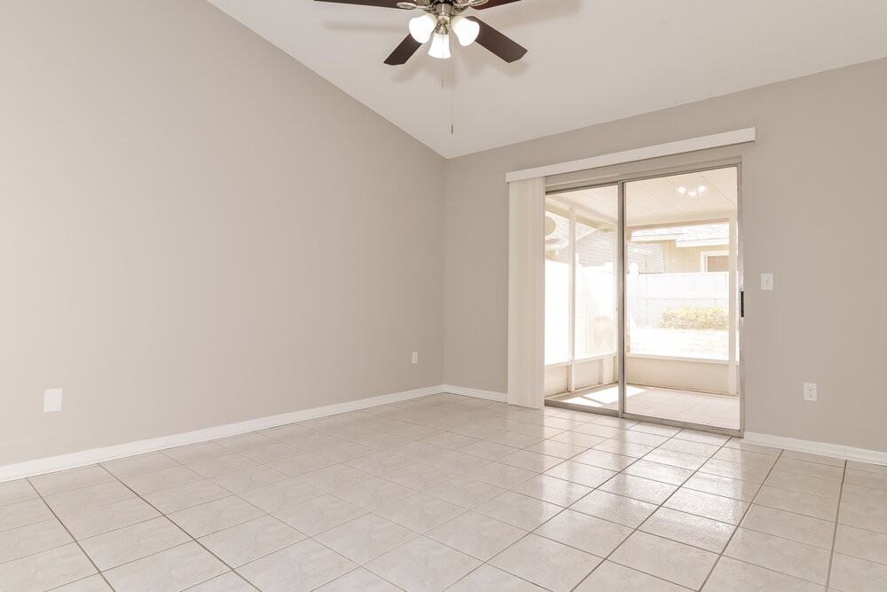 1232 Regal Ridge Dr - Photo 3 of 16