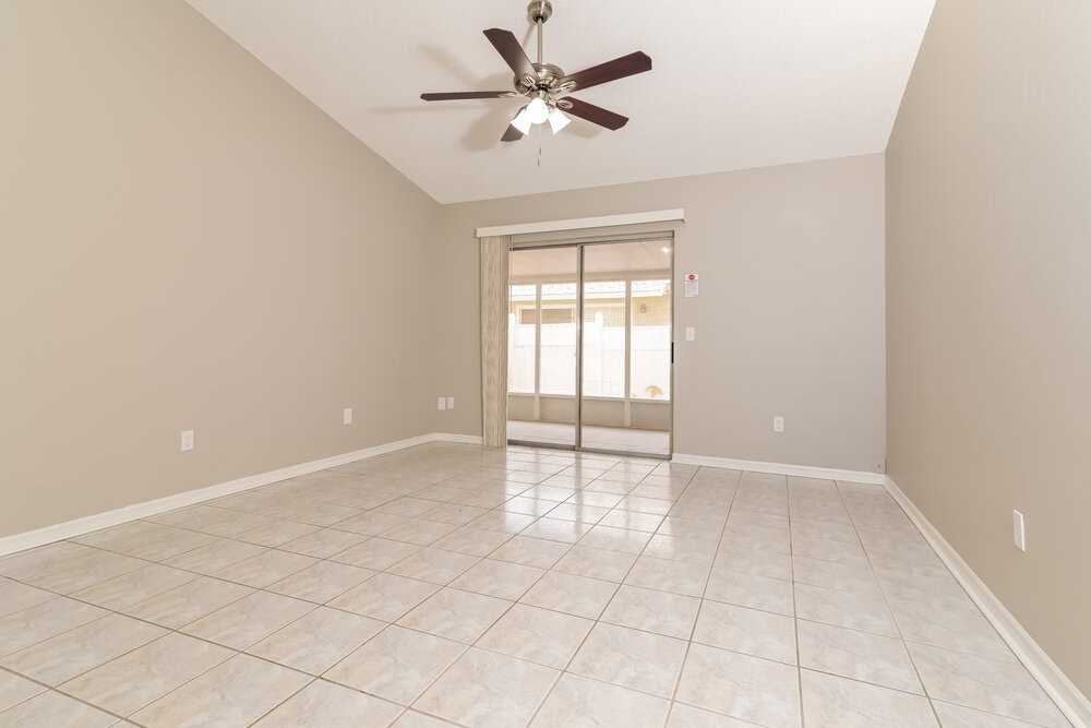 1232 Regal Ridge Dr - Photo 4 of 16