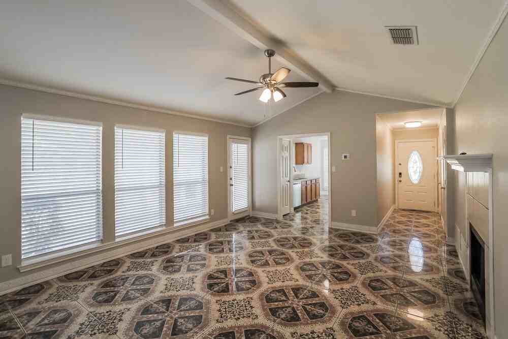 312 W Windsor Dr - Photo 3 of 16