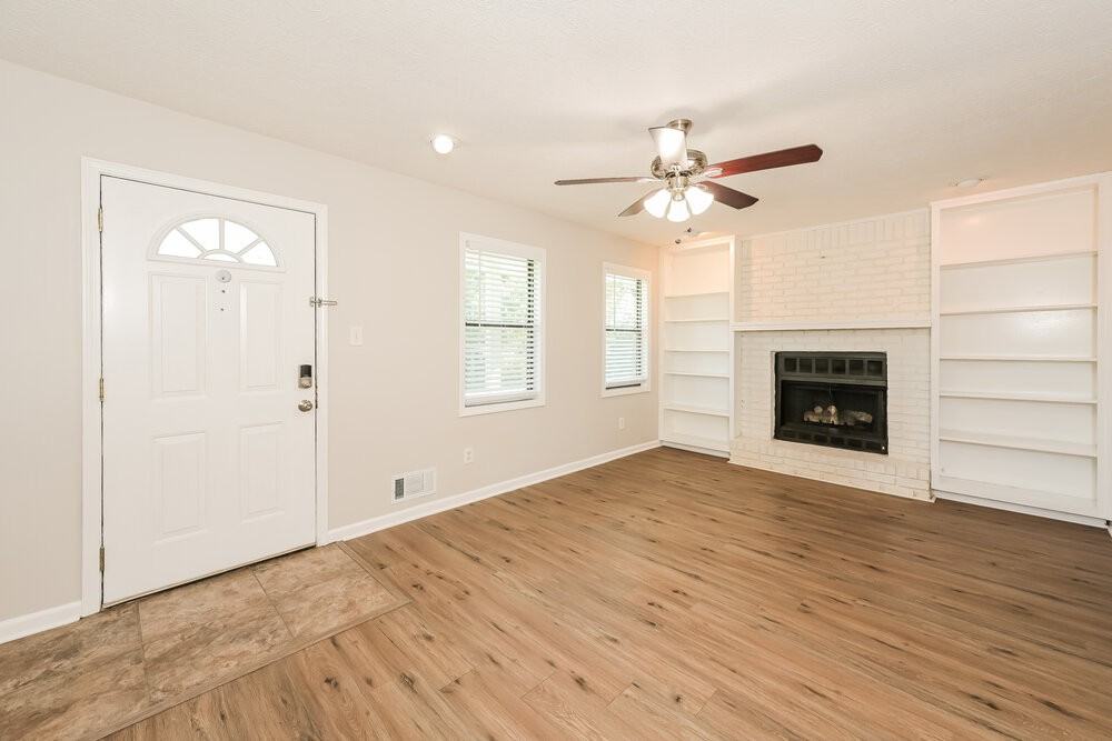 2794 Sardis Dr - Photo 3 of 16