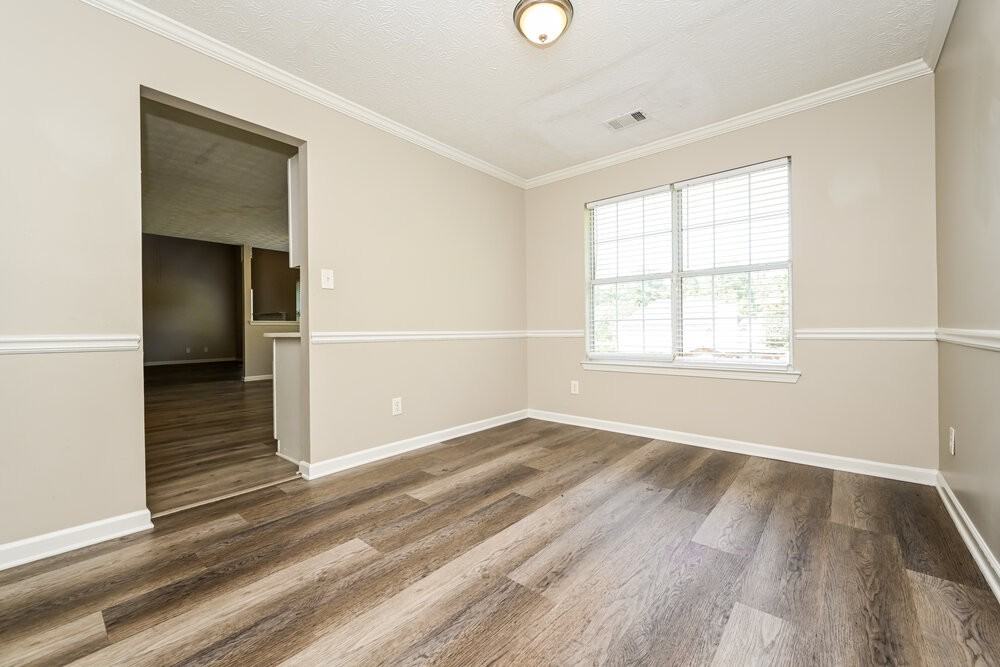 3300 Rockmill Dr - Photo 5 of 17