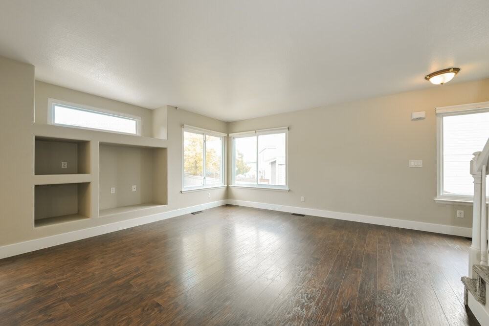 4483 Lyndenwood Pt - Photo 6 of 18