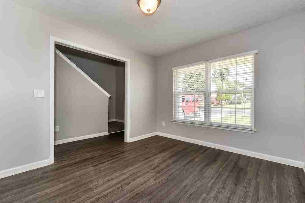 1391 E Nir Shreibman Blvd - Photo 4 of 17
