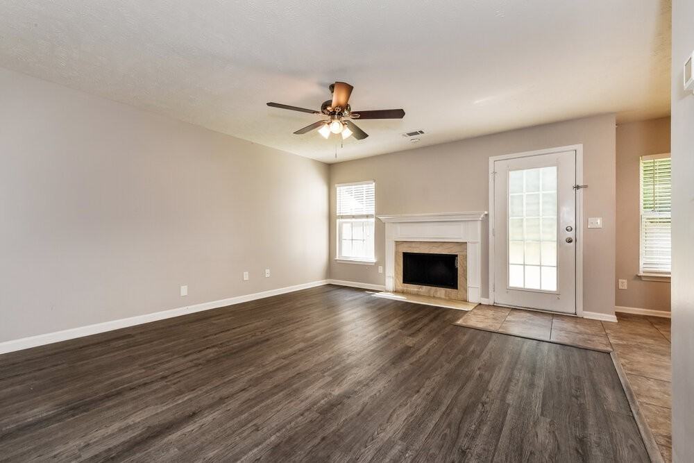 1391 E Nir Shreibman Blvd - Photo 5 of 17