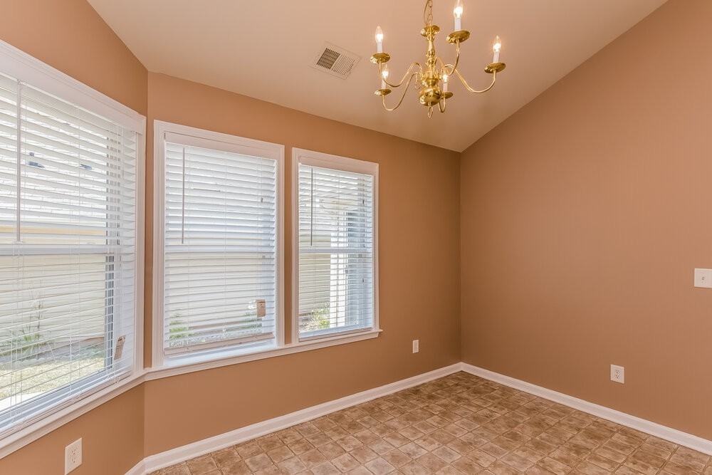 164 Highland Falls Dr - Photo 5 of 27
