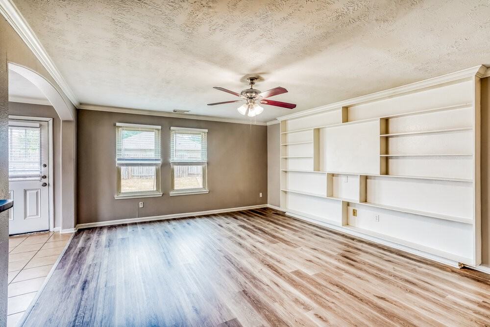 2614 Elder Park Ct - Photo 5 of 17