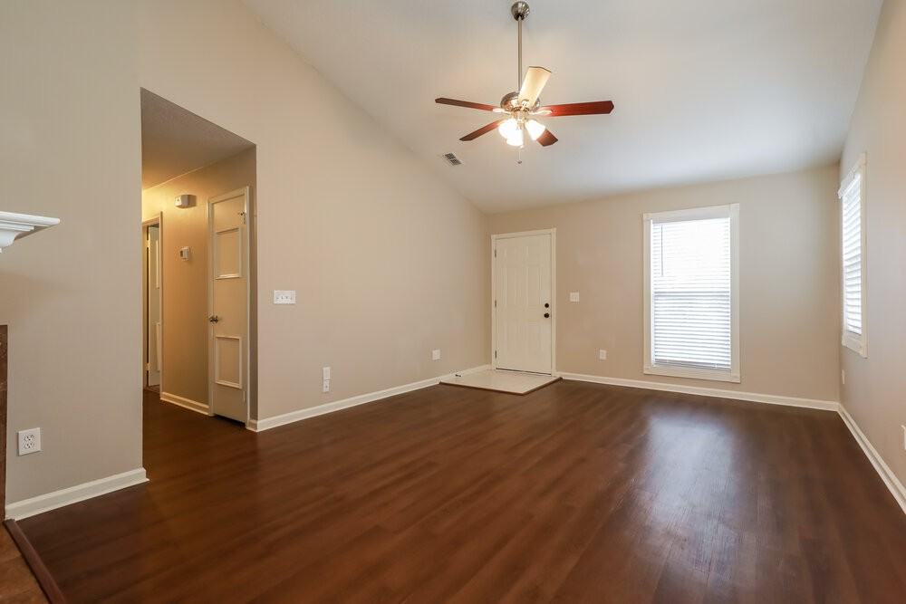 8164 Fort Chiswell Trl - Photo 3 of 14