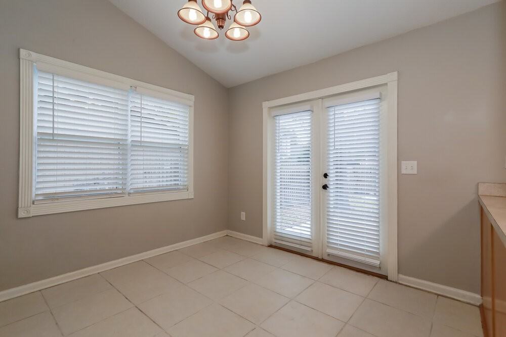 8164 Fort Chiswell Trl - Photo 5 of 14