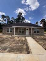 featured image of 657 N Washington St
