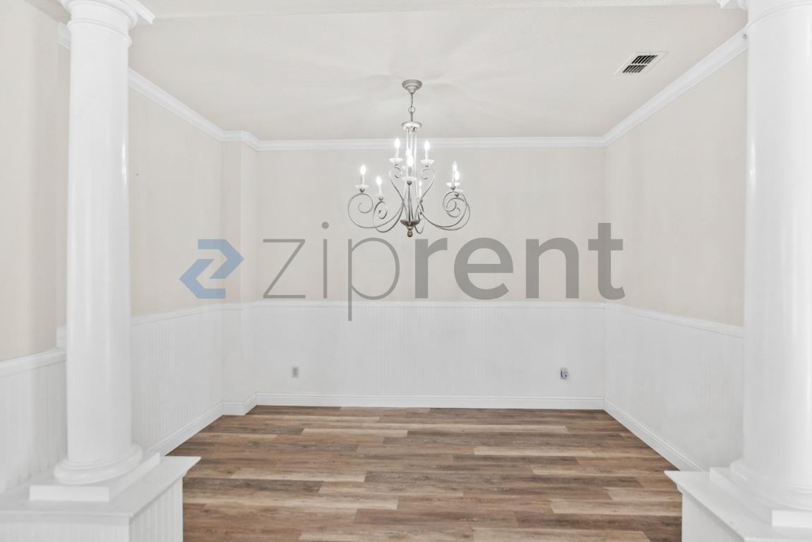373 S Providence St - Photo 6 of 33