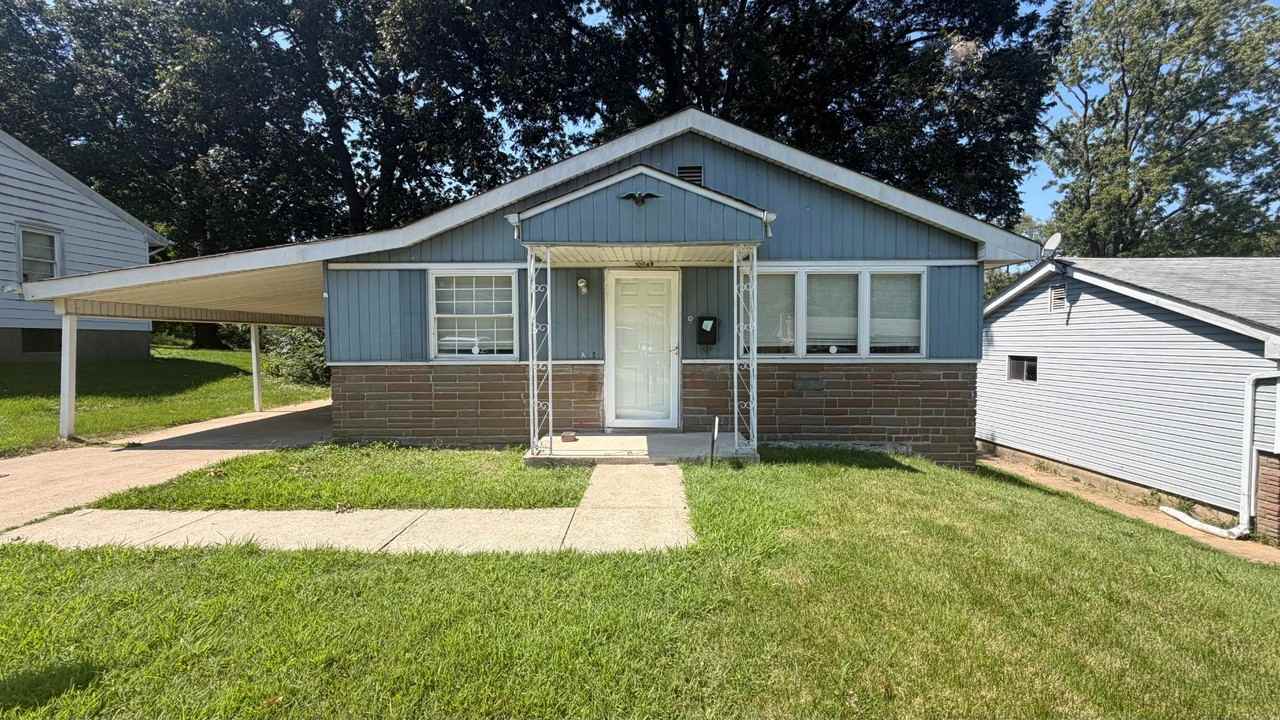 10049 Lilac Ave - Photo 4 of 20