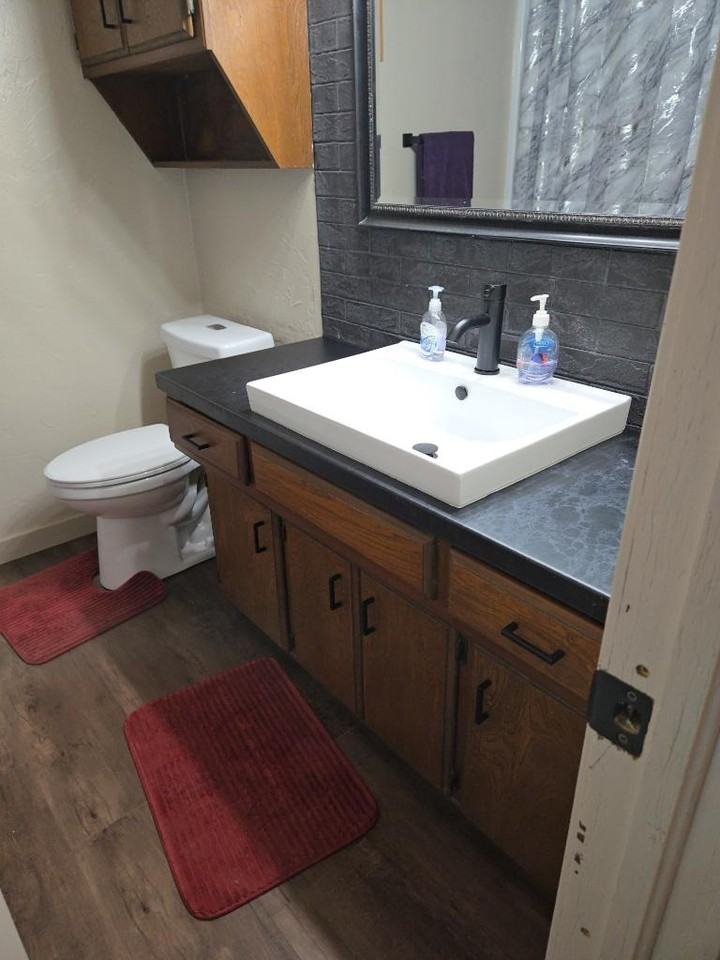 1118 E Knapp Ave - Photo 5 of 6