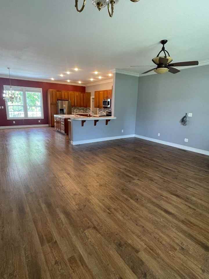 300 Hickory Rd - Photo 3 of 10