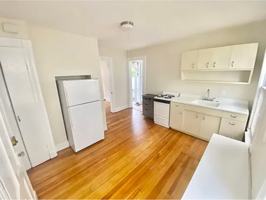 featured image of 85 Avon St