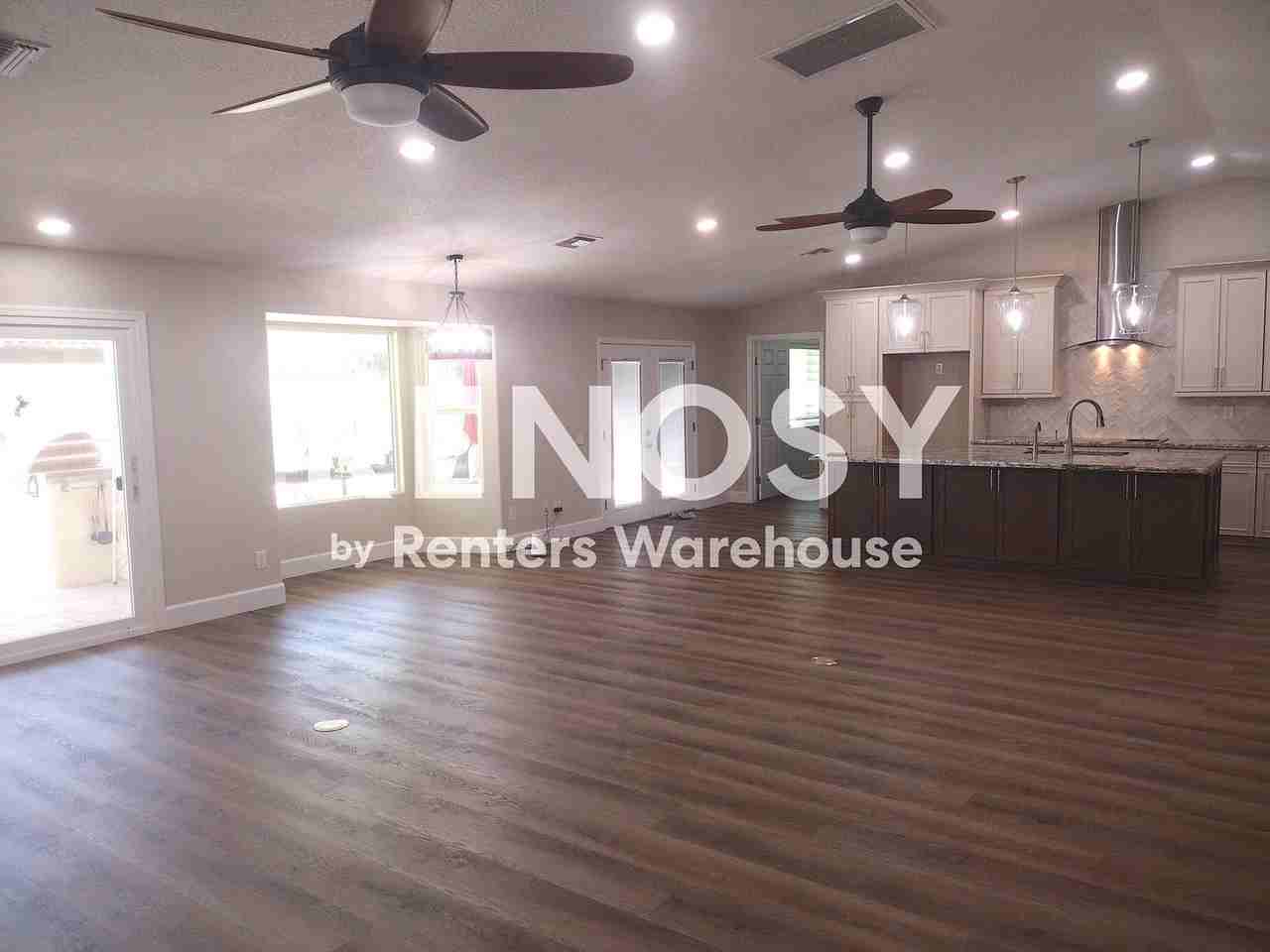 6125 E Quince St - Photo 5 of 21