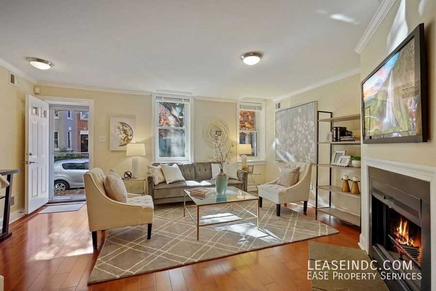 133 Bates St Nw - Photo 4 of 25
