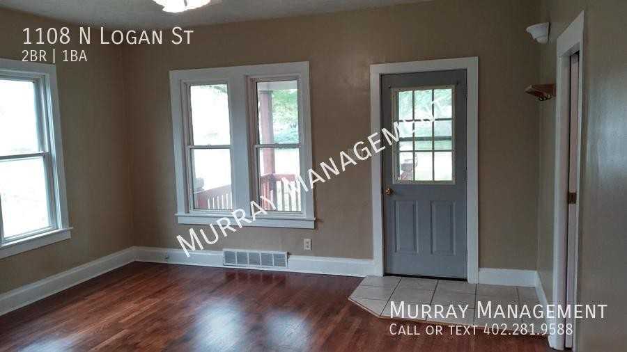1108 N Logan St - Photo 2 of 9