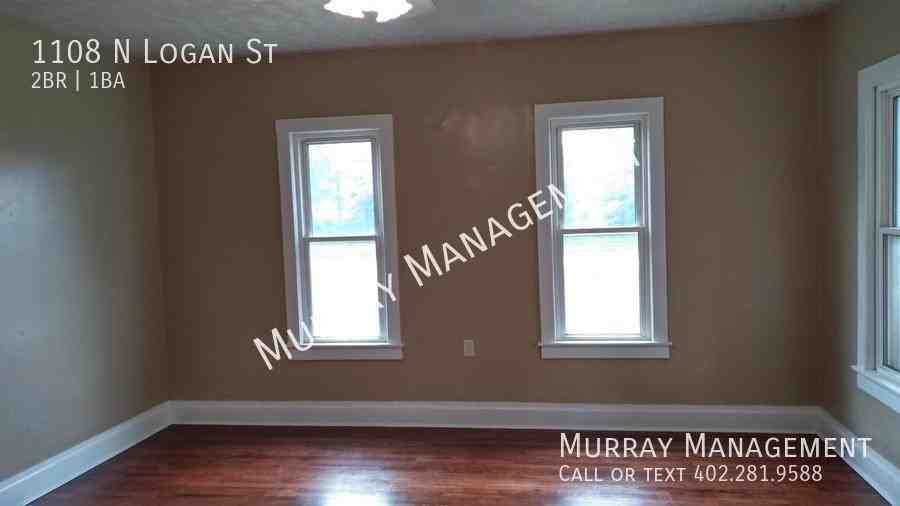 1108 N Logan St - Photo 3 of 9