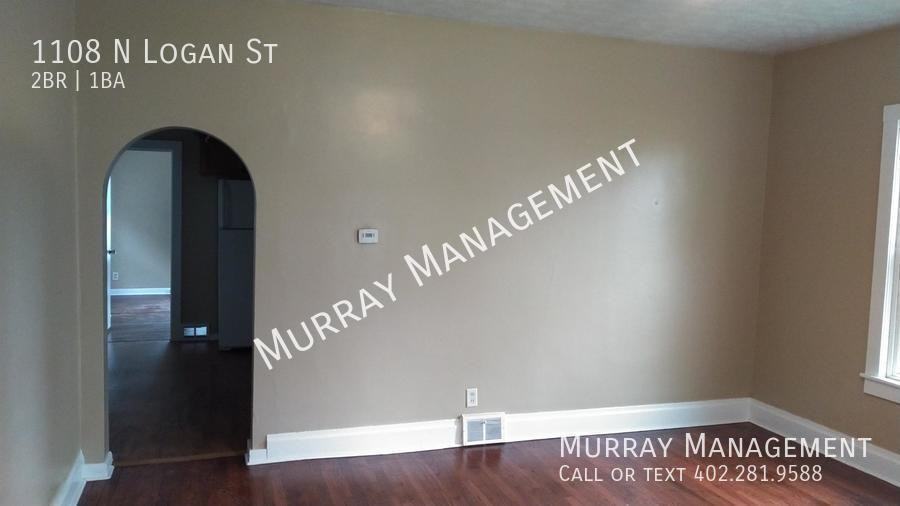 1108 N Logan St - Photo 4 of 9