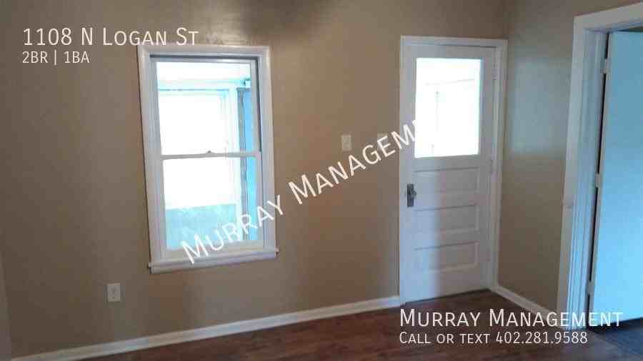 1108 N Logan St - Photo 6 of 9