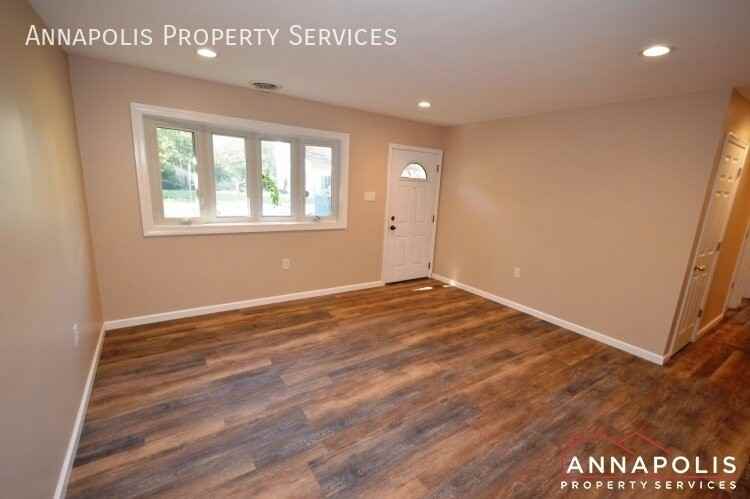 3379 Arundel On The Bay Rd - Photo 5 of 23