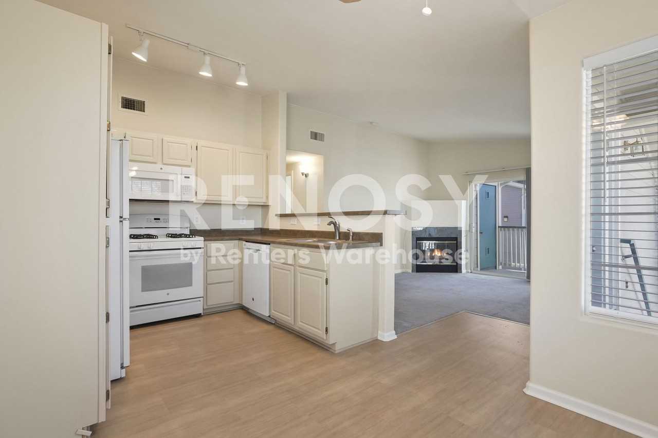 3846 Canyon Ranch Rd #203 - Photo 5 of 18