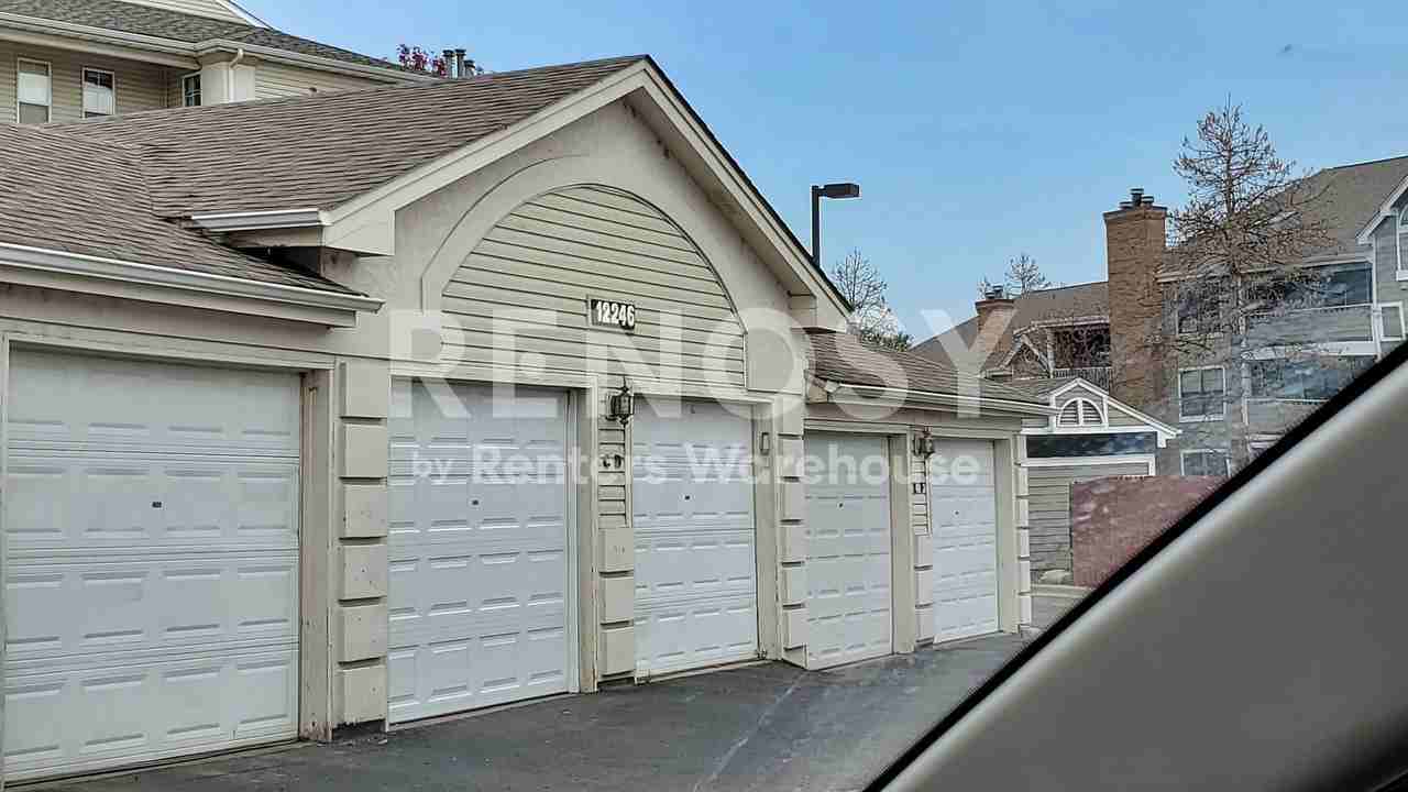 12118 W Dorado Pl #305 - Photo 6 of 28