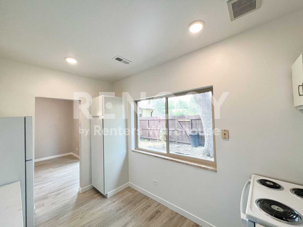4192 W Pondview Dr #B - Photo 6 of 29