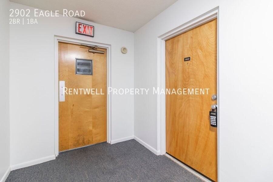 2902 Eagle Rd - Photo 2 of 26