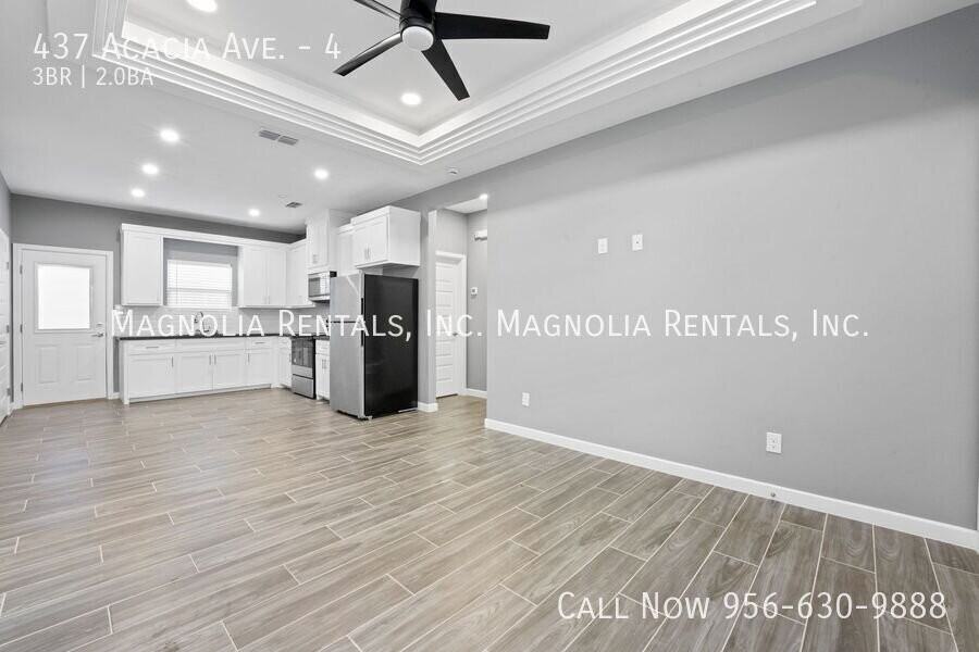 437 E Acacia St #4 - Photo 2 of 15