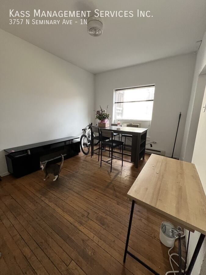 3757 N Seminary Ave #1N - Photo 5 of 9