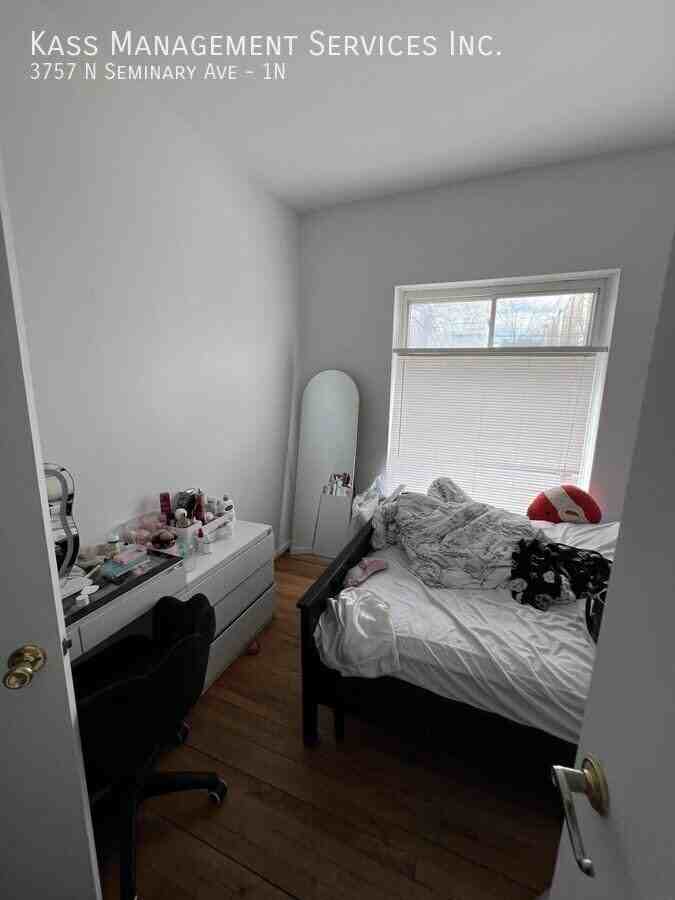 3757 N Seminary Ave #1N - Photo 7 of 9