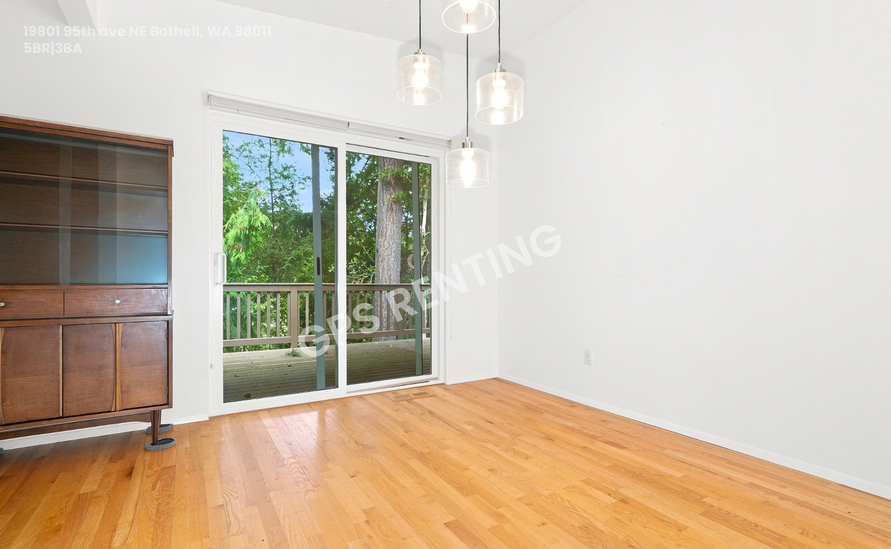 19801 95th Ave Ne - Photo 6 of 15