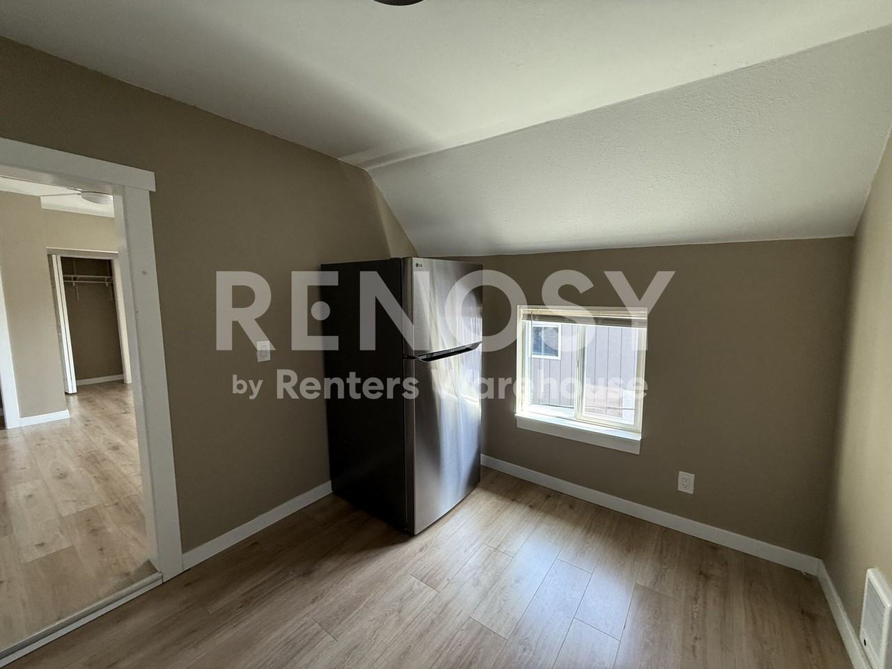 616 S G St #4 - Photo 2 of 9