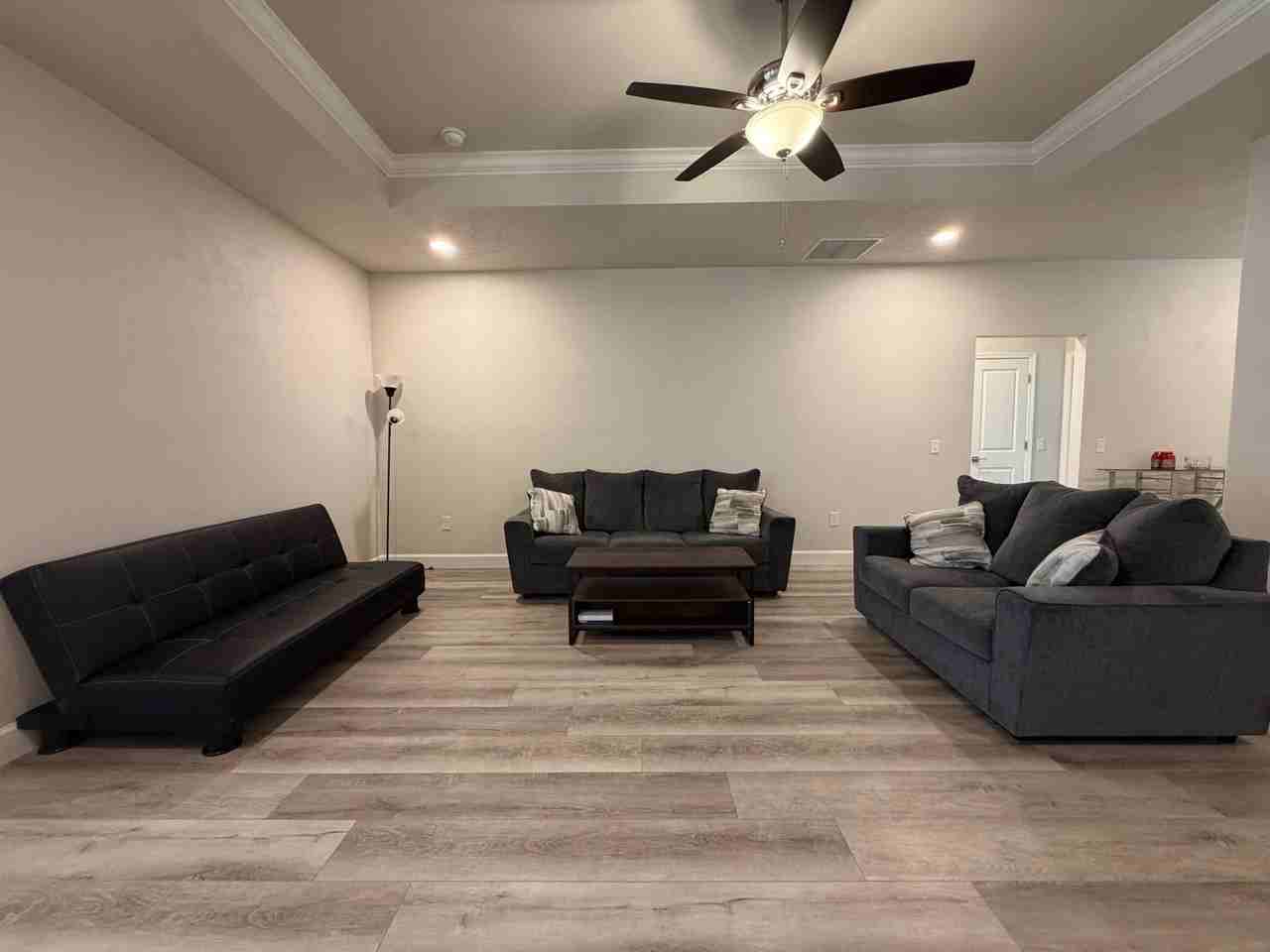 6737 Sw 13th Ln - Photo 2 of 23