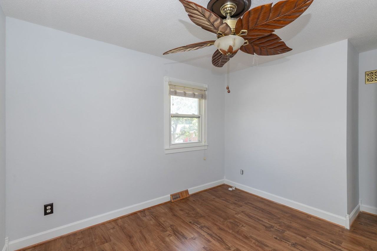 4020 S Crackerneck Rd - Photo 3 of 28