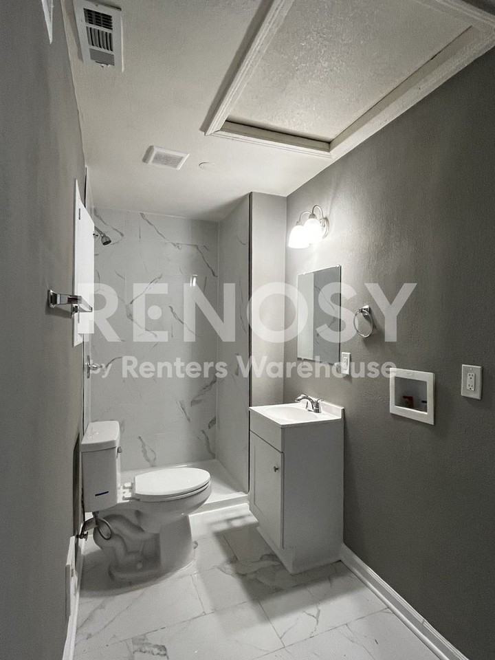 6812 College Ave - Photo 7 of 12
