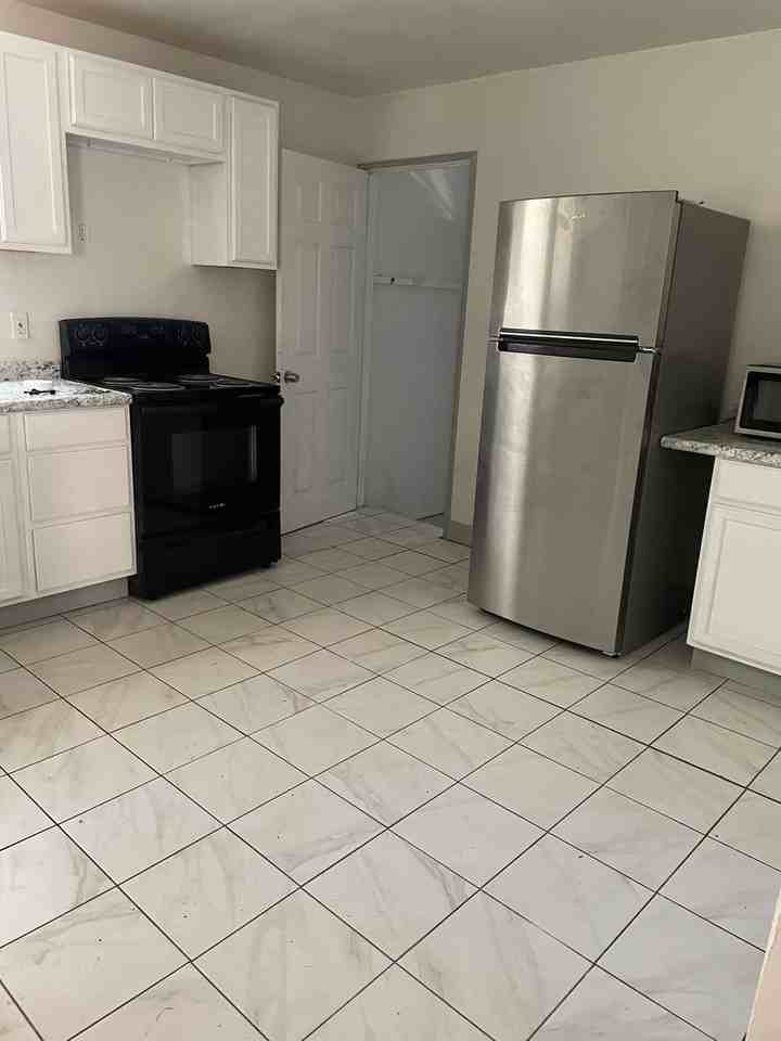 5603 Wilborn Dr - Photo 4 of 14
