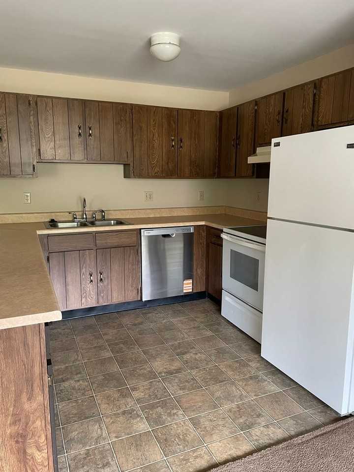 23 Dixons Ct - Photo 7 of 24