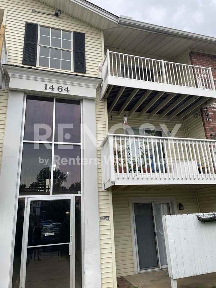 1464 Hawks Nest Dr #G - Photo 4 of 19