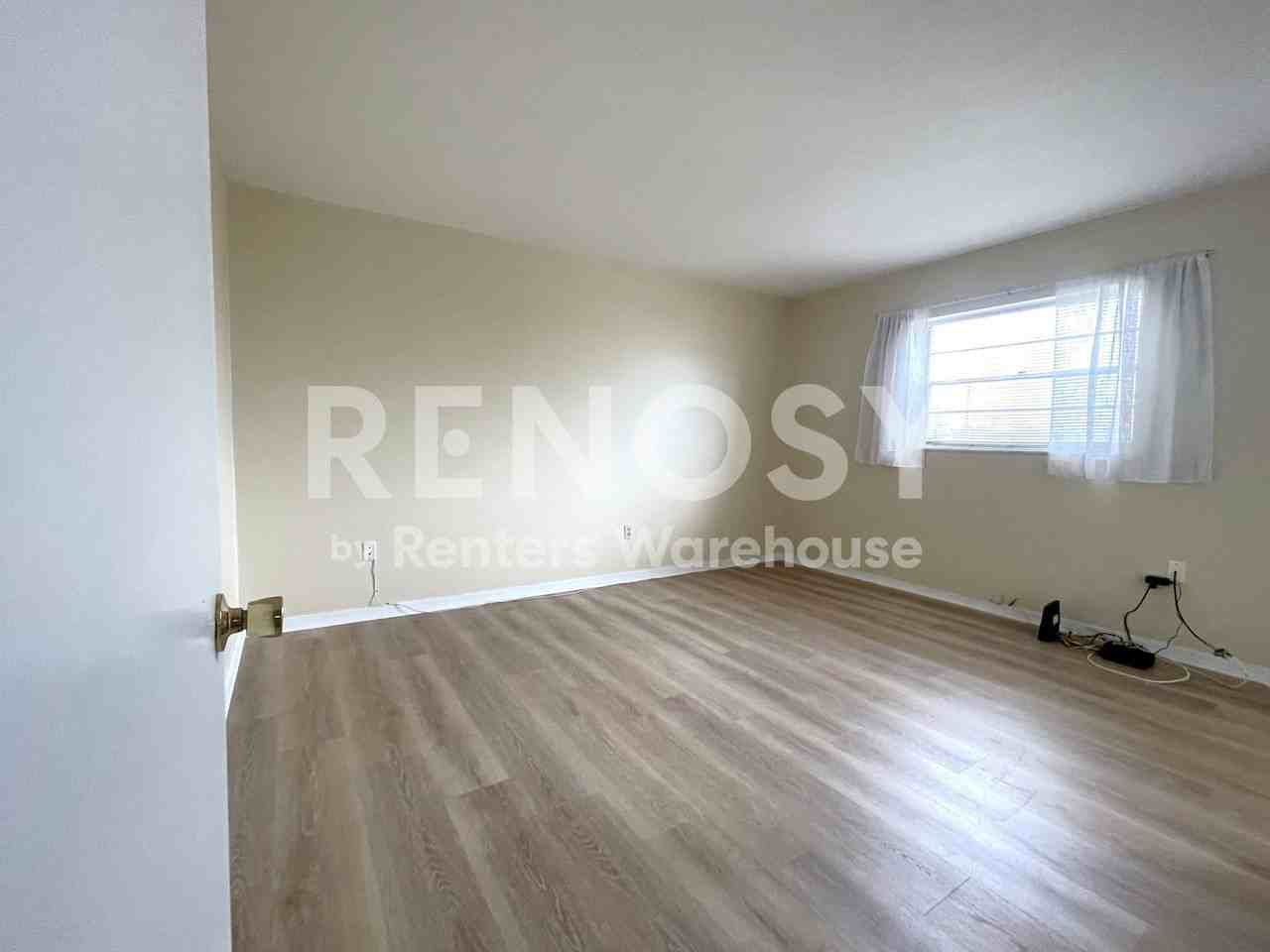 1130 Rue Des Chateaux #2A - Photo 5 of 17