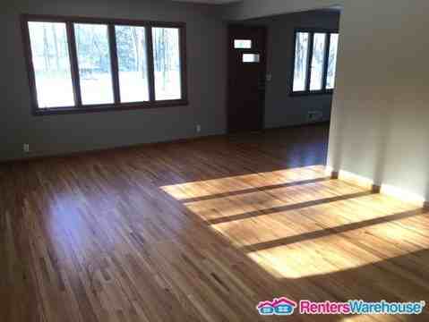 11835 28th Ave N - Photo 7 of 18