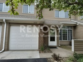featured image of 2752 Autumnwood Ln #1