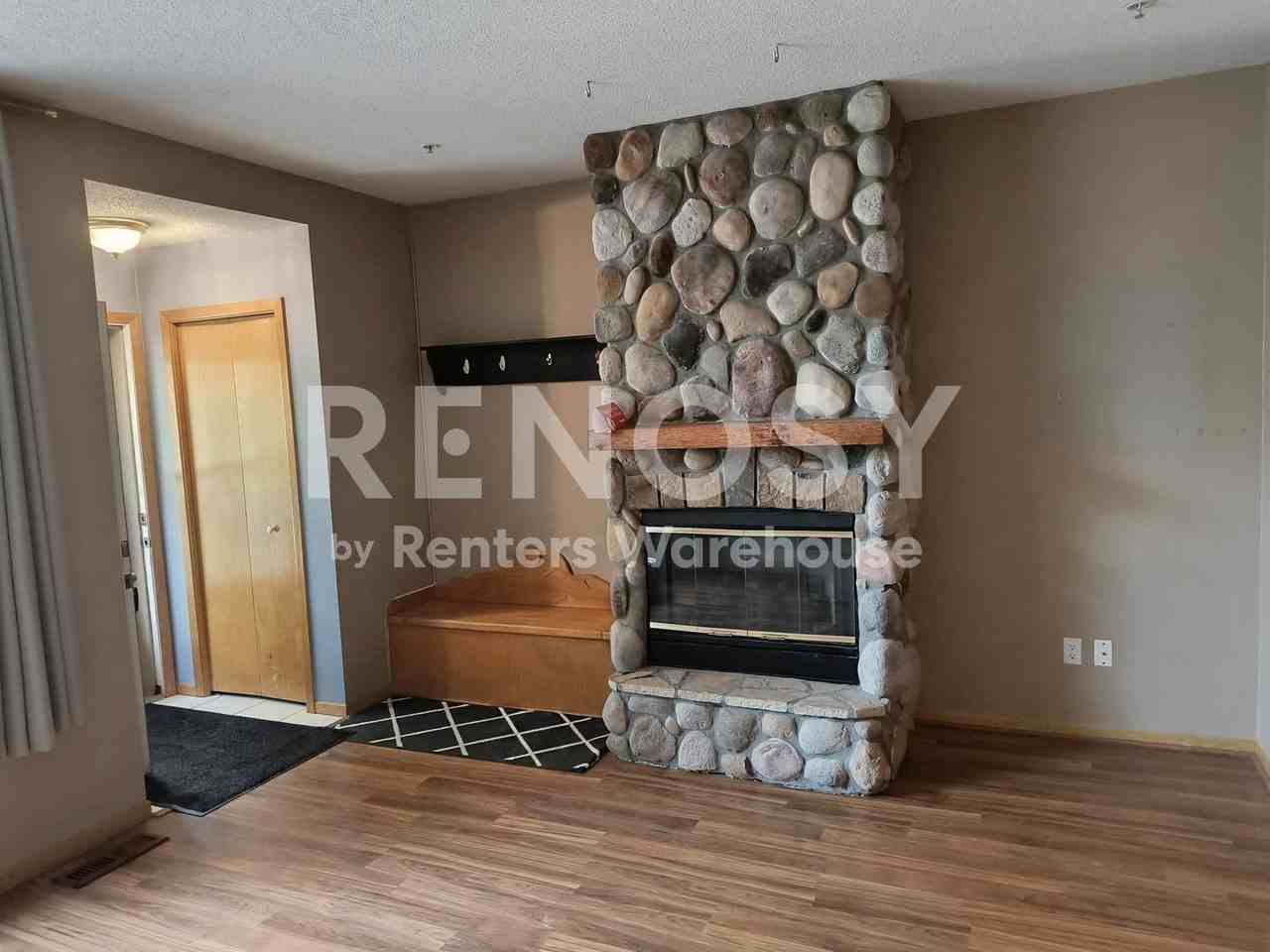 2752 Autumnwood Ln #1 - Photo 5 of 31